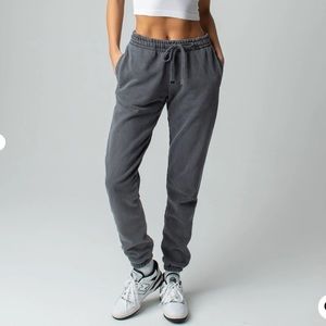Talentless gray women’s sweatpants